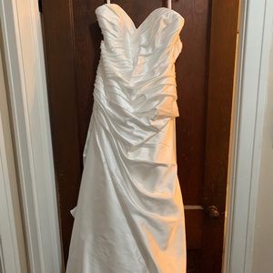 Alfred Angelo Wedding Dress